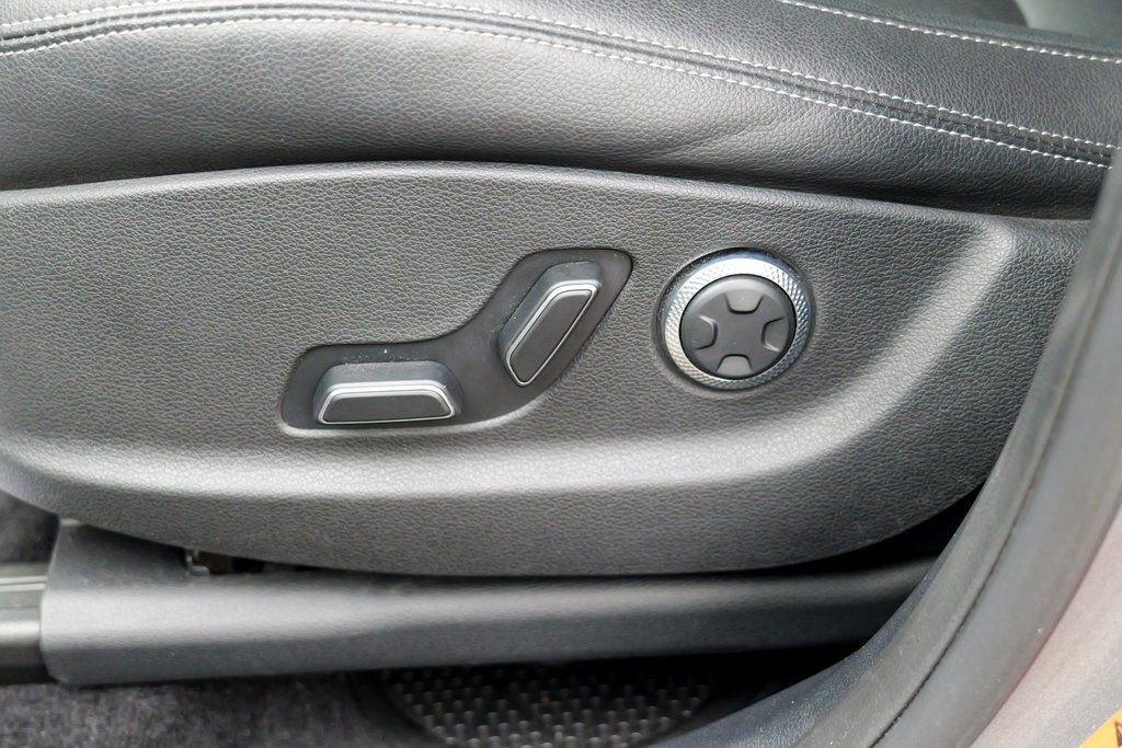 Used 2025 Genesis GV70 2.5T image 28