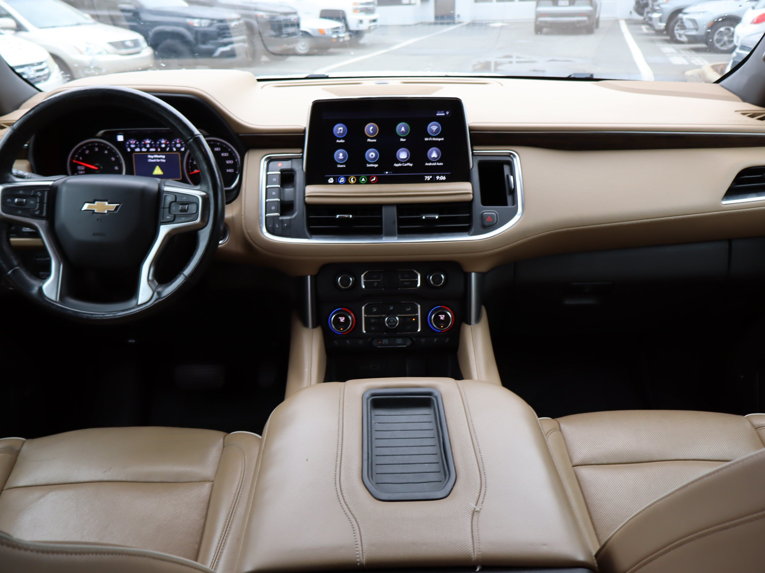 Used 2021 Chevrolet Tahoe Premier w/ Premium Package RWD image 16