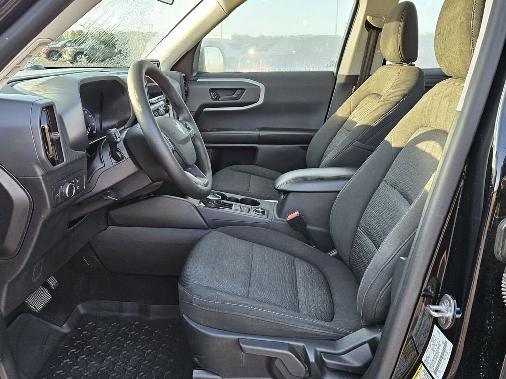 Used 2021 Ford Bronco Sport AWD/4WD image 5