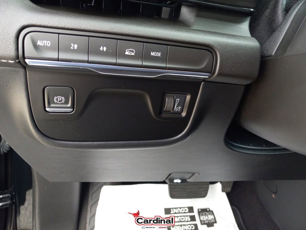 Used 2023 Cadillac Escalade ESV Premium Luxury image 35