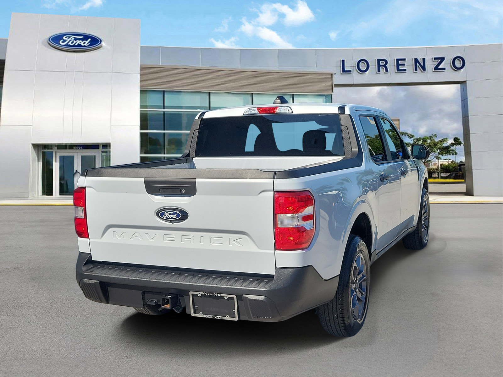 Used 2025 Ford Maverick XLT w/ XLT Luxury Package FWD image 5
