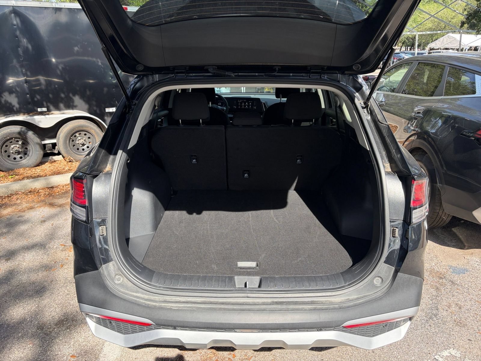 Used 2025 Kia Sportage LX AWD/4WD image 29