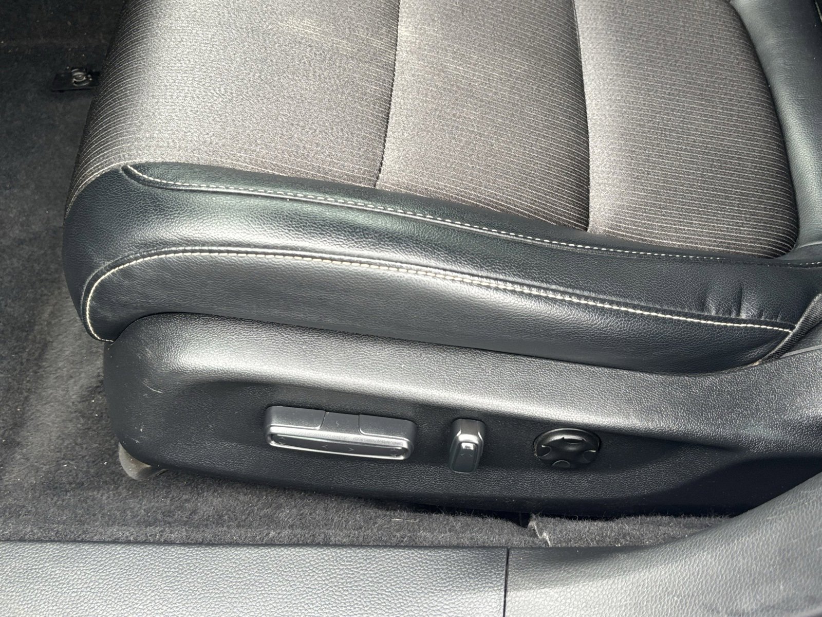 Used 2018 Honda Accord Sport image 19