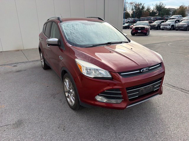Used 2016 Ford Escape SE w/ SE Chrome Package AWD/4WD image 2