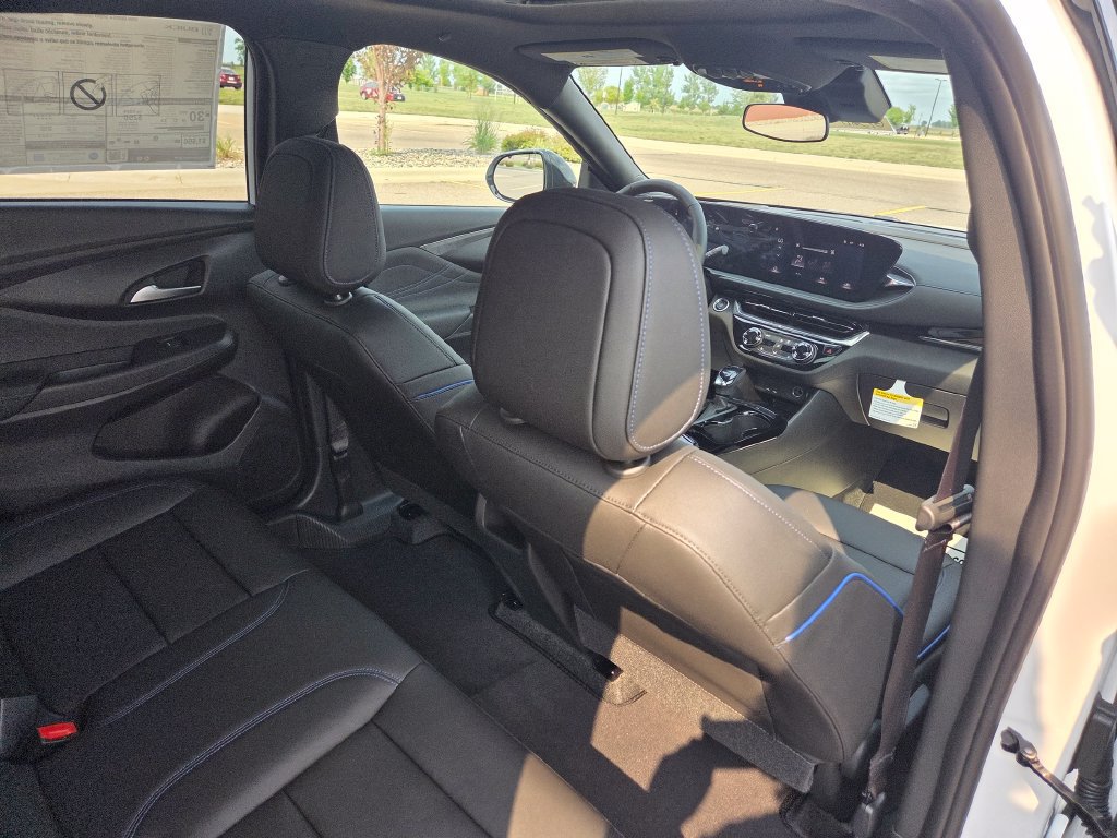 New 2026 Buick Envista Sport Touring w/ Convenience I Package FWD image 36