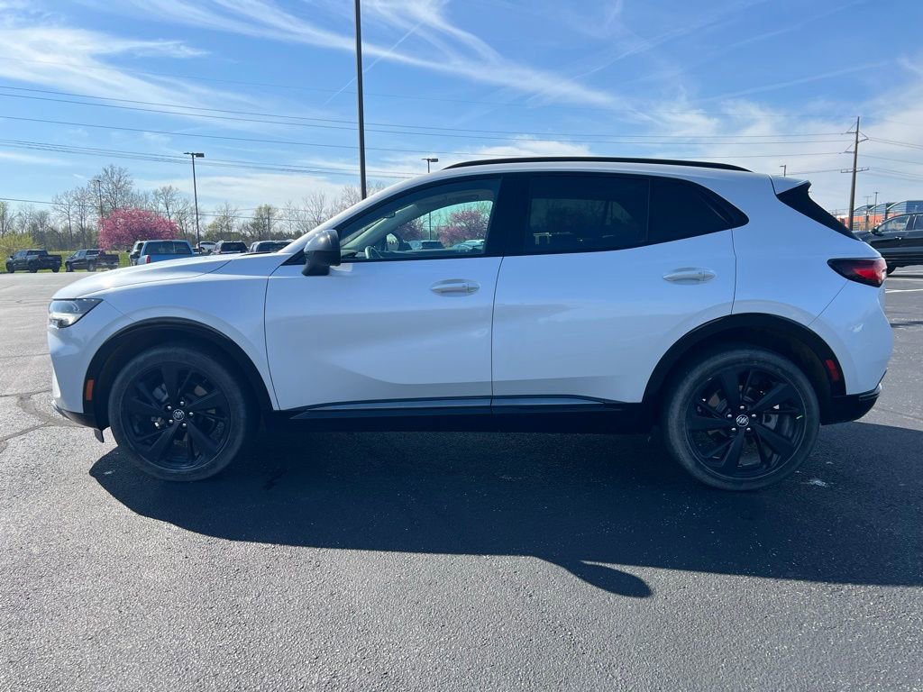 Used 2023 Buick Envision Essence w/ Sport Touring Package image 3