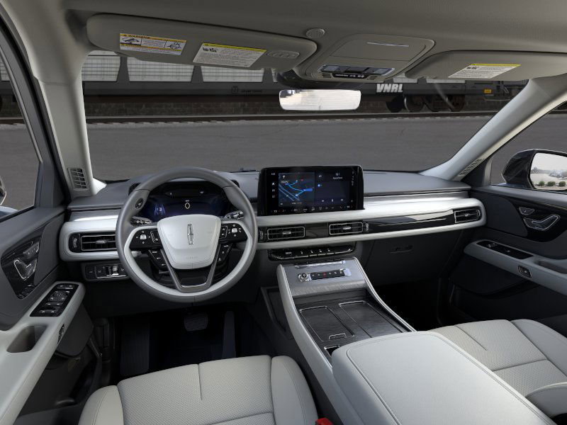 New 2026 Lincoln Aviator AWD image 9