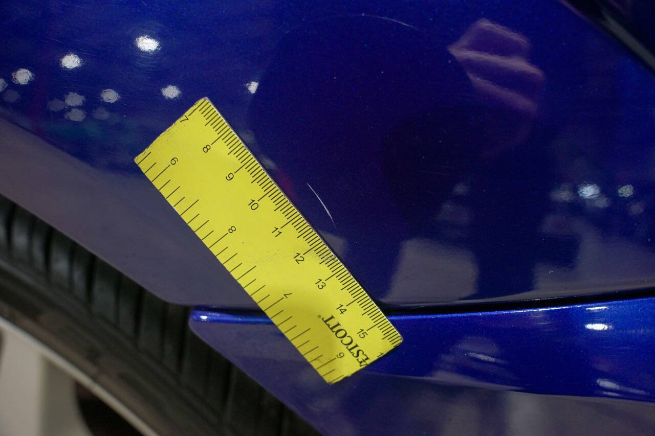 Used 2003 Ford Focus SVT FWD image 33