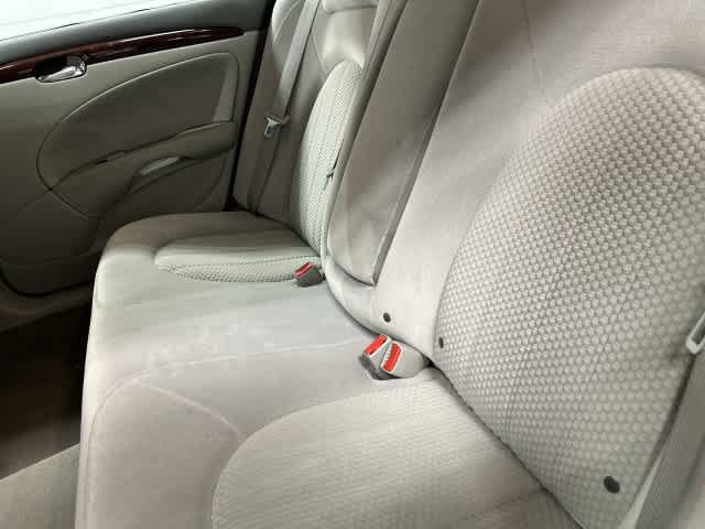 Used 2009 Buick Lucerne CX FWD image 11