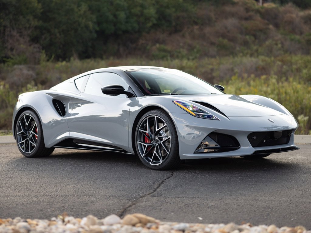 New 2027 Lotus Emira SE RWD image 9