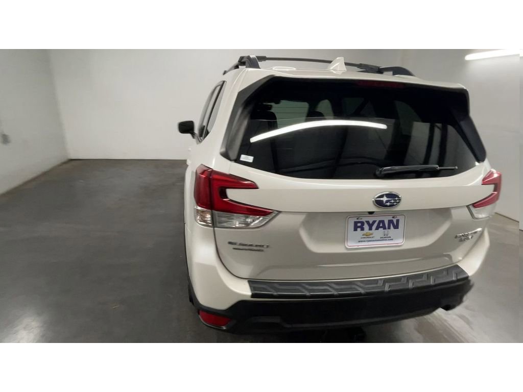 Used 2019 Subaru Forester Premium image 7