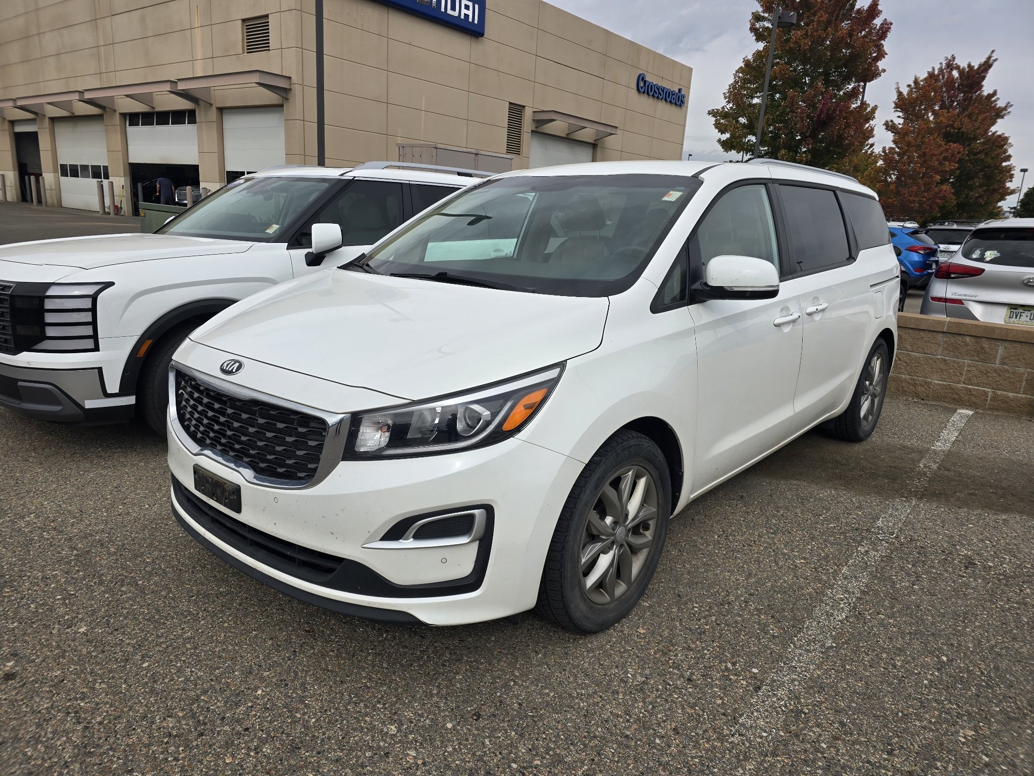 Used 2020 Kia Sedona EX FWD image 1