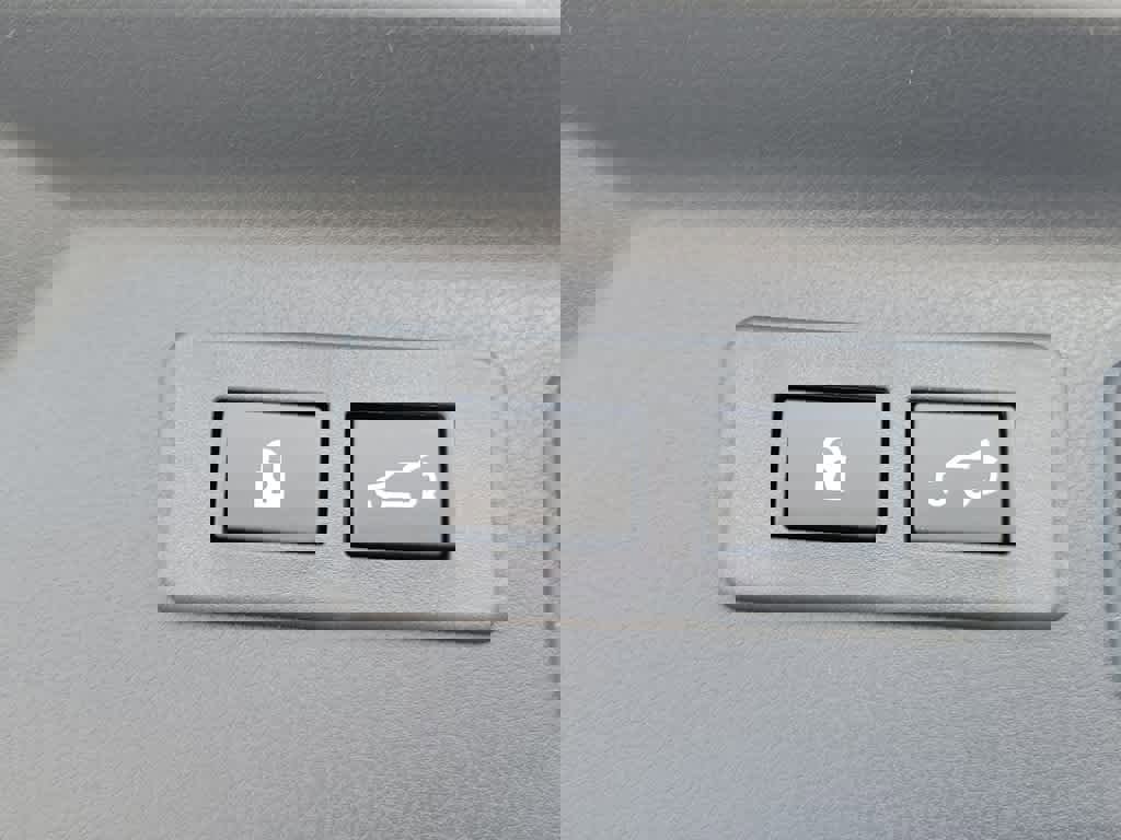 New 2026 Subaru Forester Premium image 24