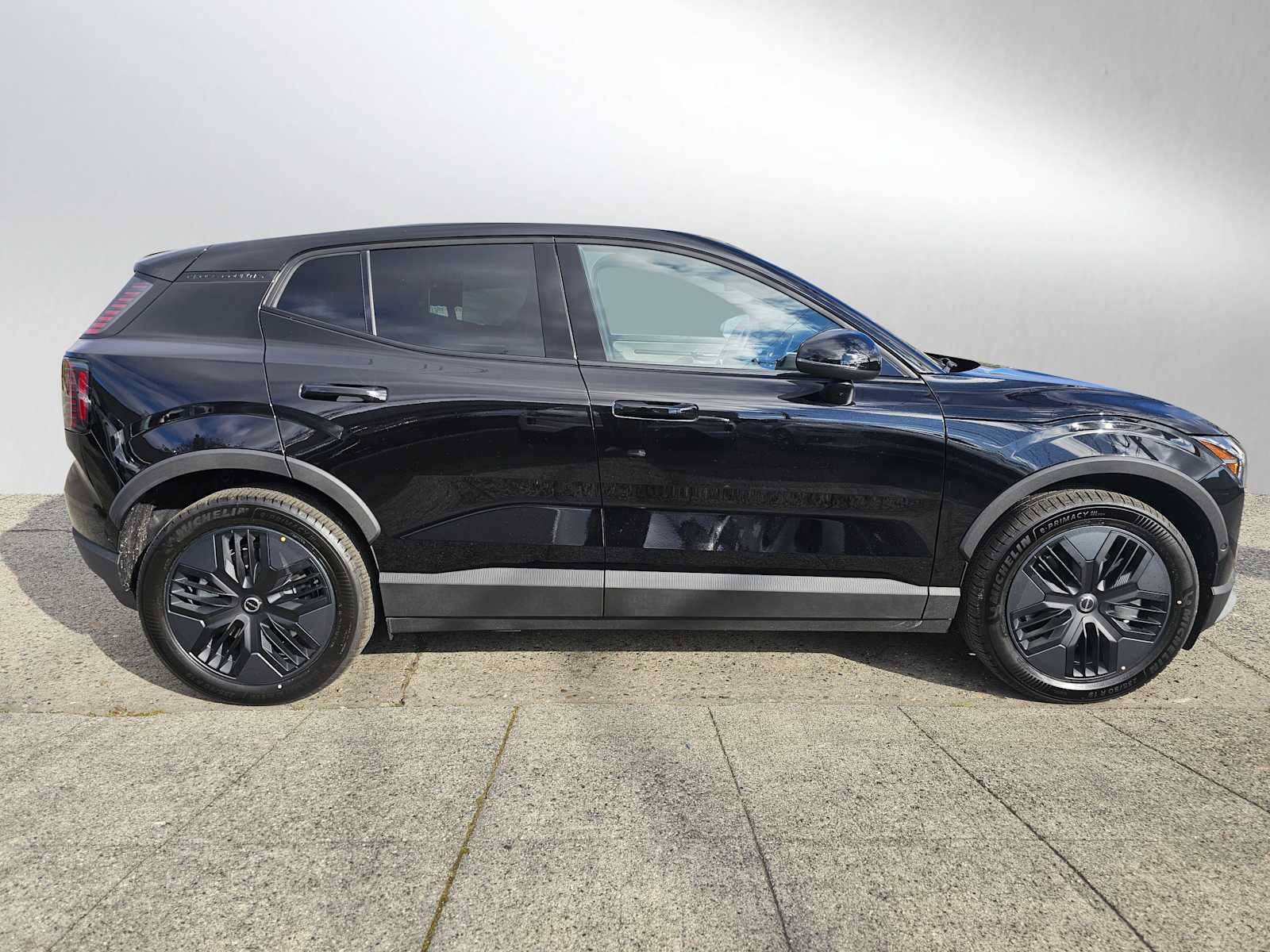 New 2026 Volvo EX30 Cross Country Ultra w/ Protection Package Premier AWD/4WD image 2