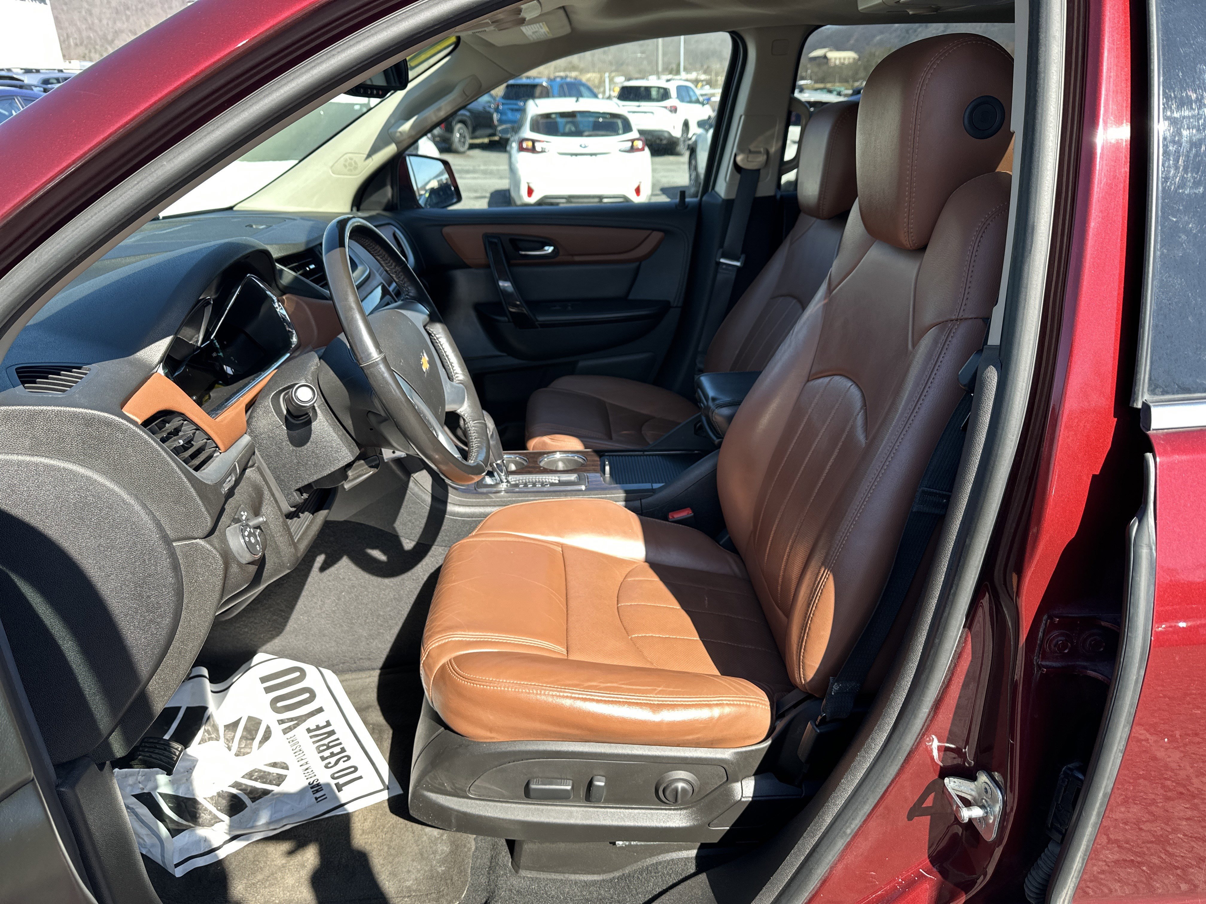 Used 2017 Chevrolet Traverse Premier image 12