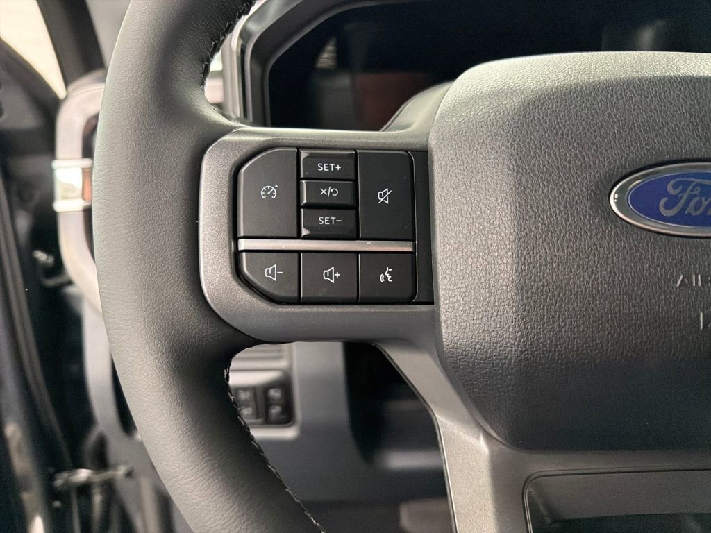 New 2026 Ford F250 Lariat w/ Chrome Package image 19