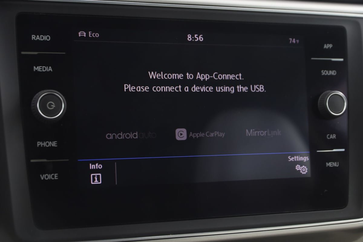 Used 2018 Volkswagen Atlas SE AWD/4WD image 9