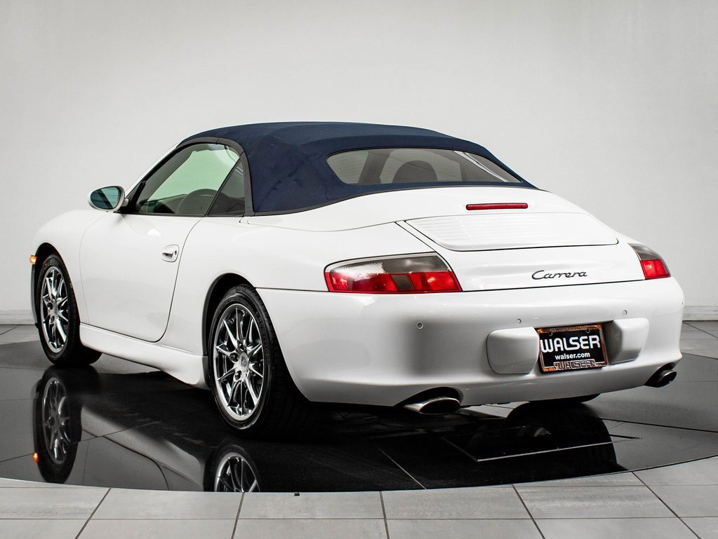 Used 2005 Porsche 911 Carrera image 3