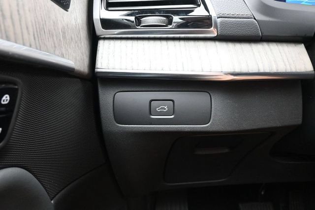 Used 2024 Volvo XC90 B6 Ultimate w/ Lounge Package AWD/4WD image 29