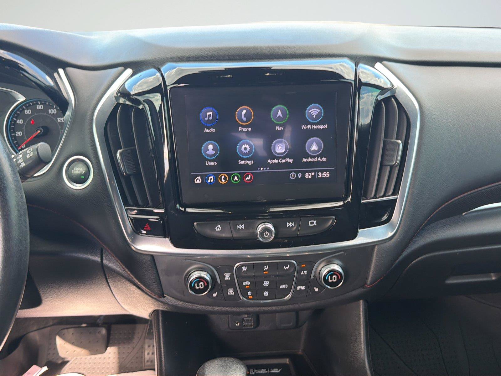 Used 2022 Chevrolet Traverse RS FWD image 11