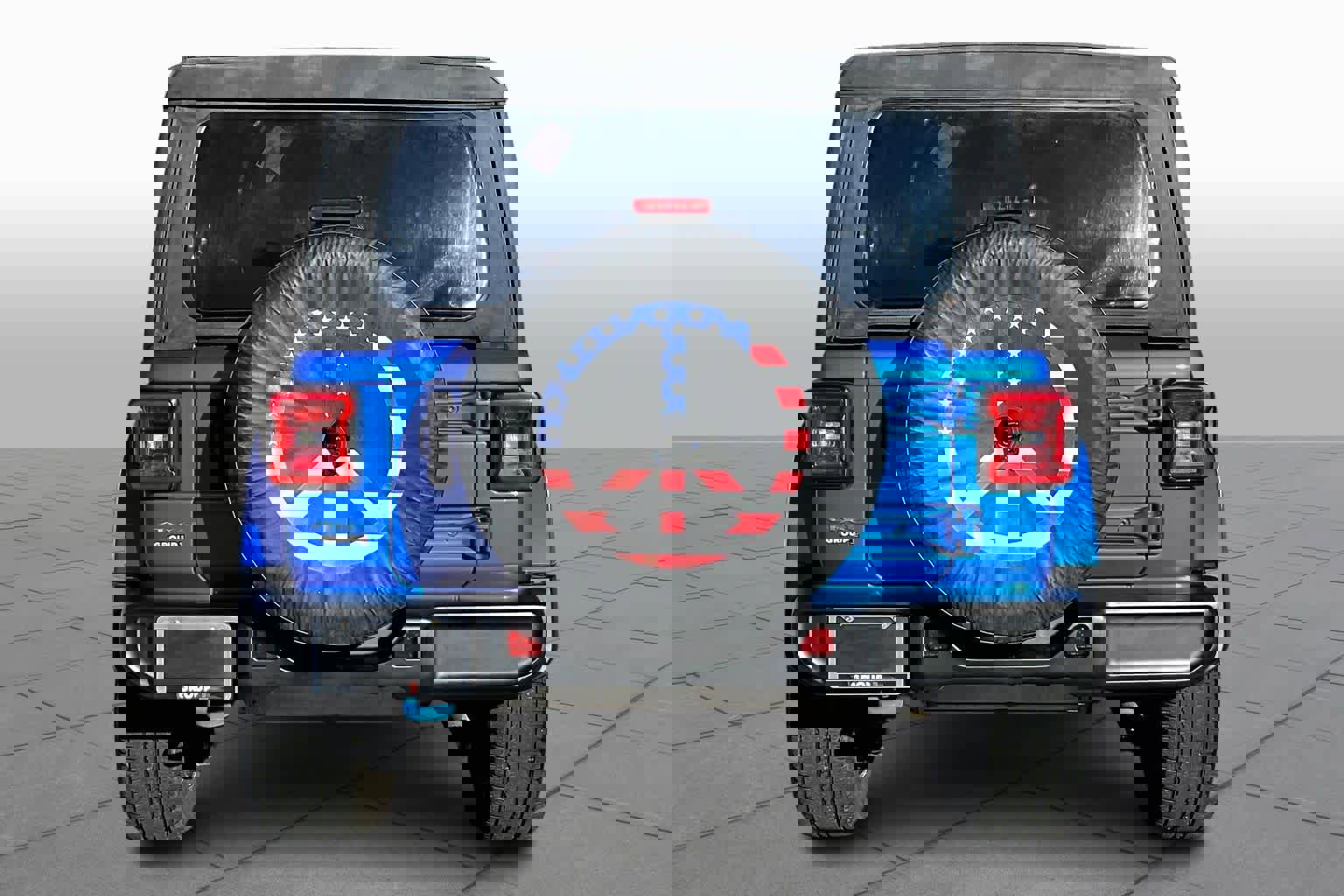 Used 2022 Jeep Wrangler Unlimited Sahara w/ Cold Weather Group image 4