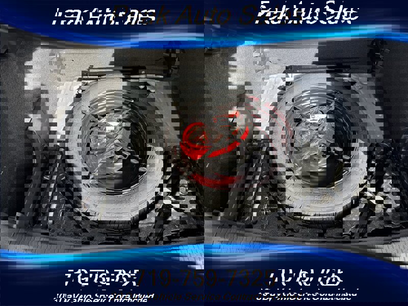 Used 2024 Volkswagen Tiguan Wolfsburg Edition AWD/4WD image 28