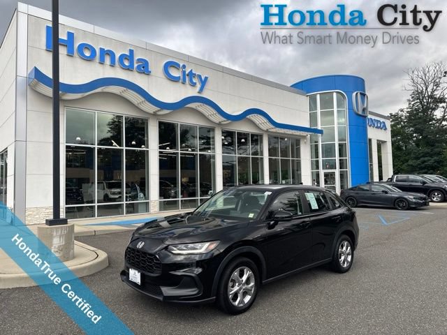 Used 2023 Honda HR-V LX image 1
