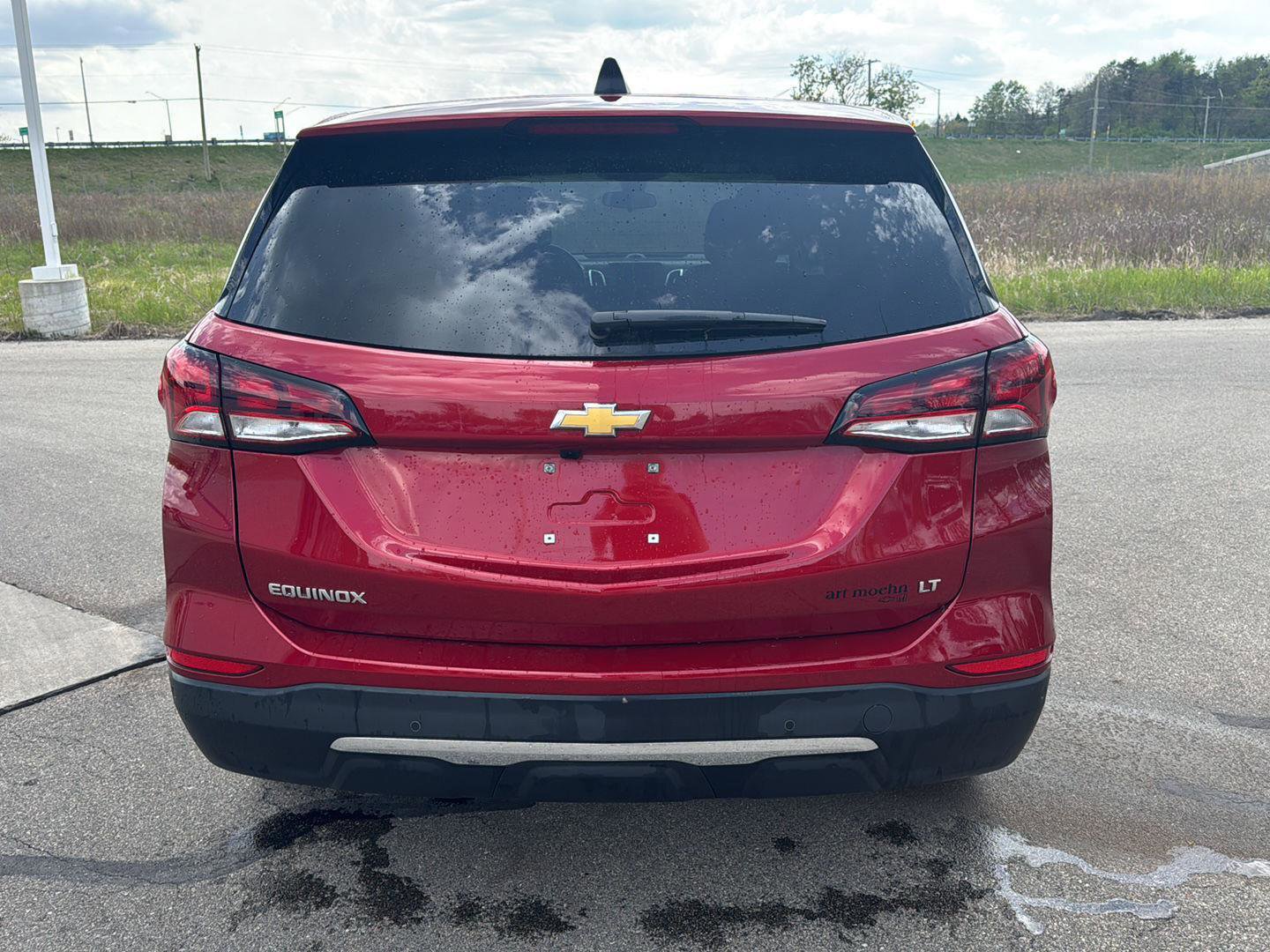 Used 2023 Chevrolet Equinox LT FWD image 4