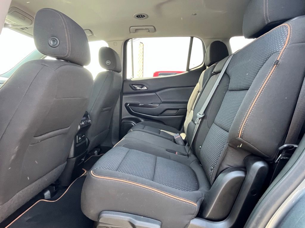 Used 2021 GMC Acadia AT4 image 21