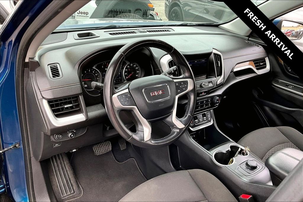 Used 2021 GMC Terrain SLE FWD image 16