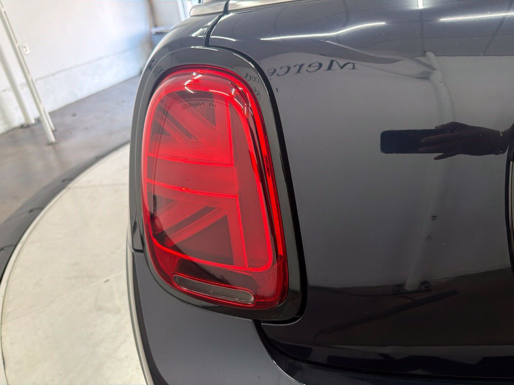 Used 2023 MINI Cooper S FWD image 11