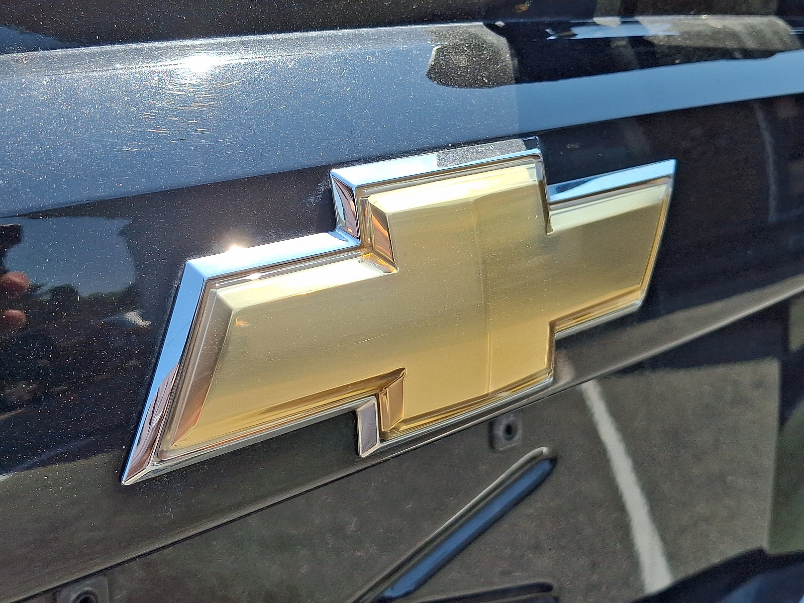 Used 2011 Chevrolet Suburban 2500 LT w/ Snow Plow Prep Package image 31