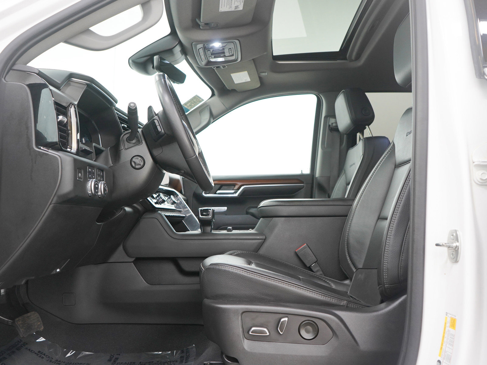 Used 2023 GMC Sierra 1500 Denali w/ Technology Package image 23