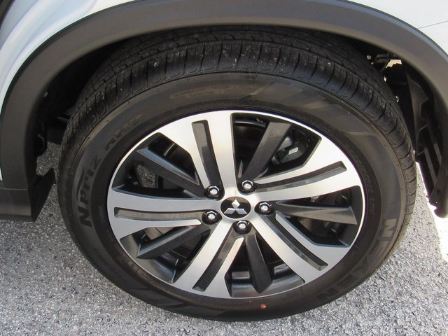 New 2025 Mitsubishi Outlander Sport ES image 8