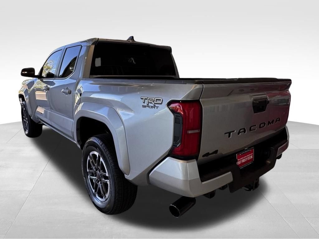 Certified 2026 Toyota Tacoma TRD Sport AWD/4WD image 5
