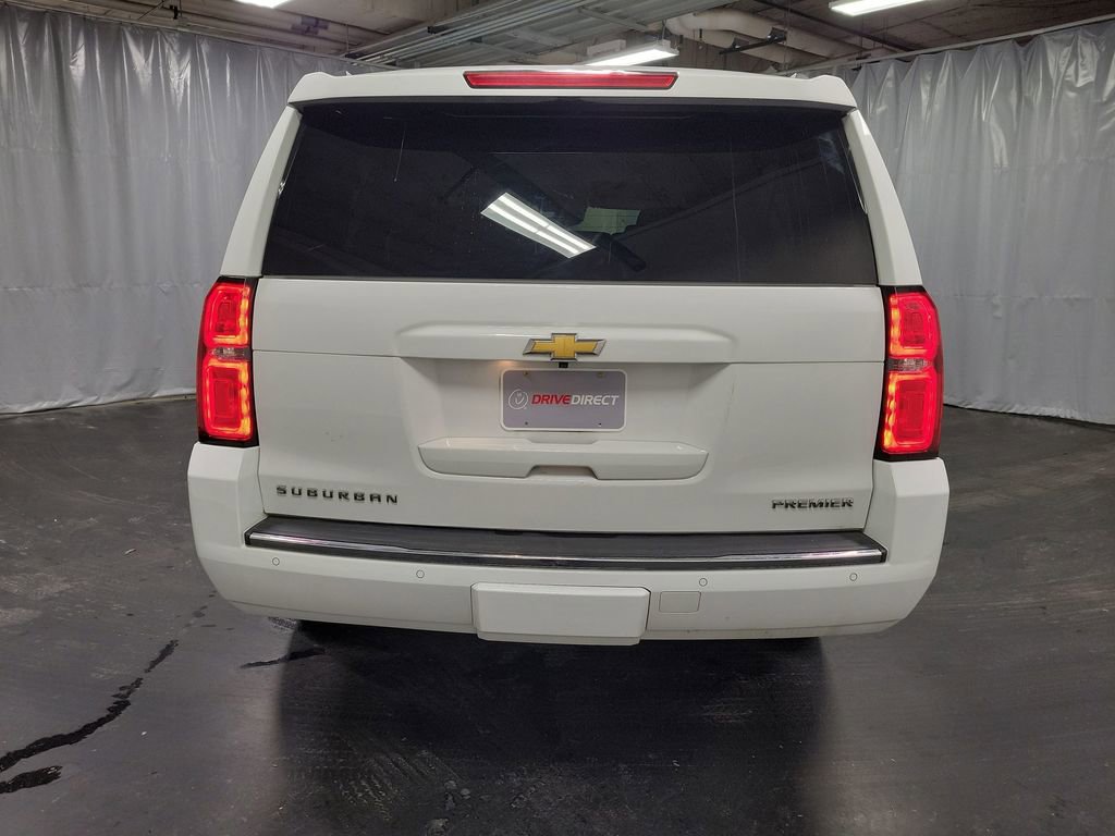 Used 2020 Chevrolet Suburban Premier image 8