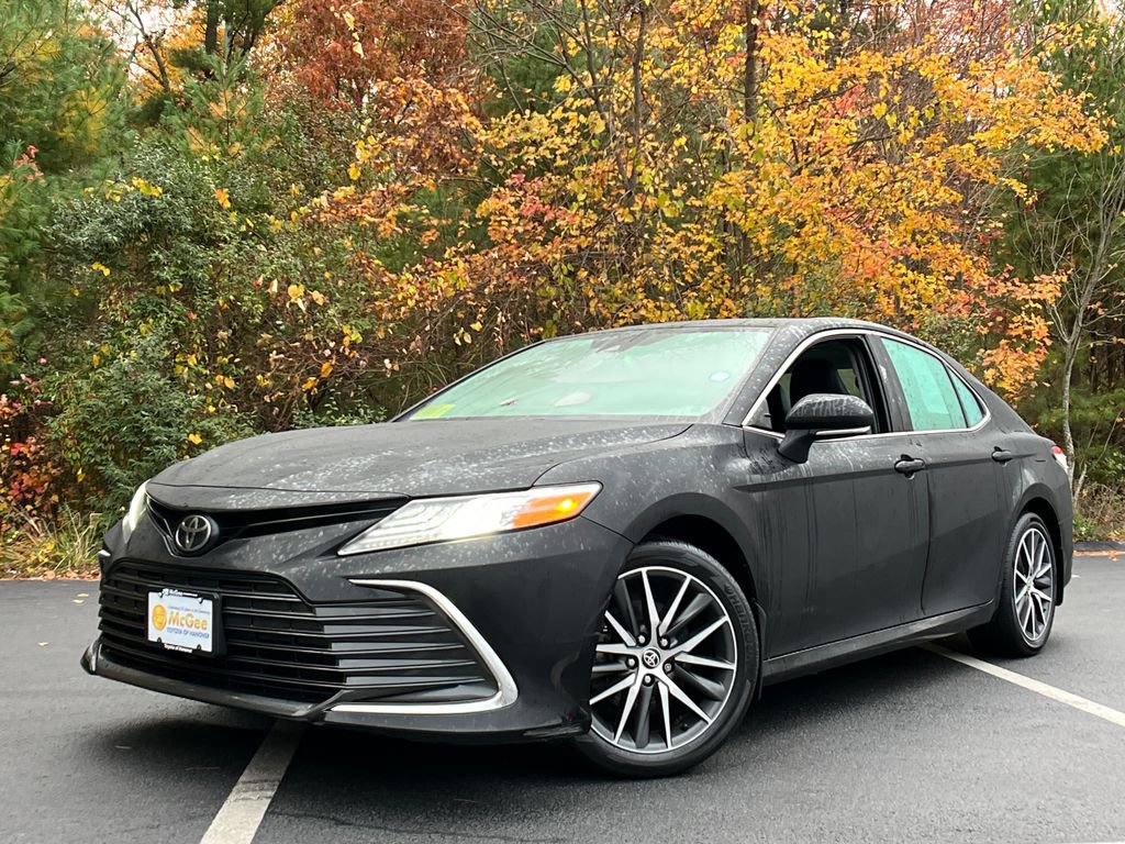 Used 2023 Toyota Camry XLE
