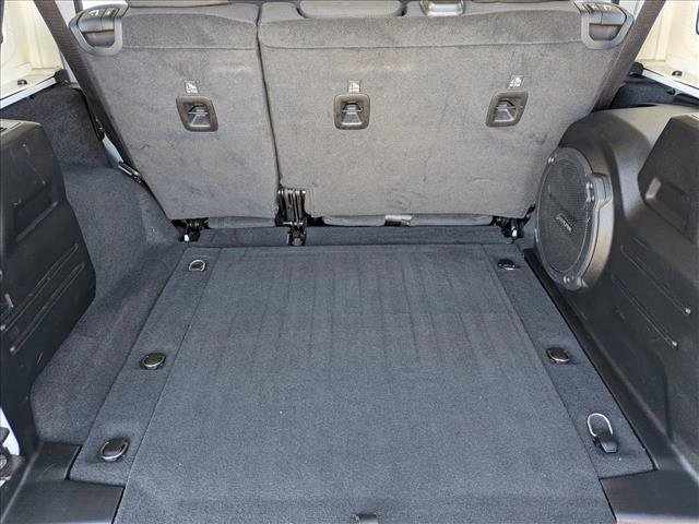 Used 2022 Jeep Wrangler Unlimited Sahara image 6
