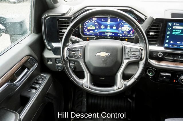 Used 2024 Chevrolet Silverado 3500 LT w/ Convenience Package image 10