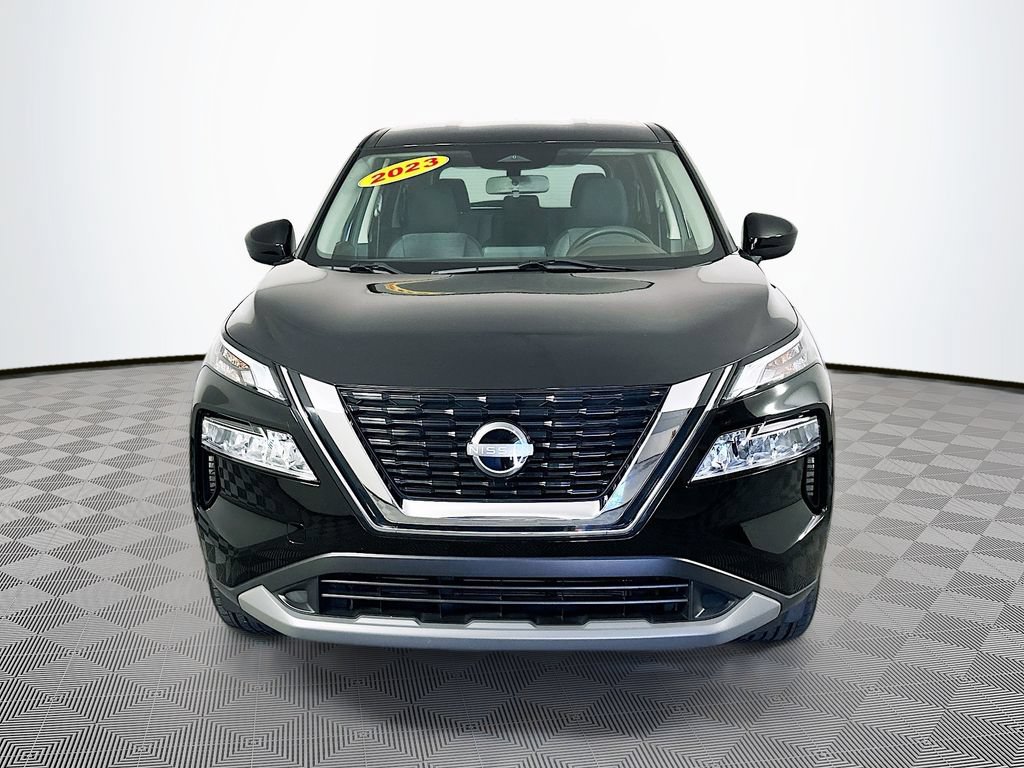 Certified 2023 Nissan Rogue SV AWD/4WD image 4