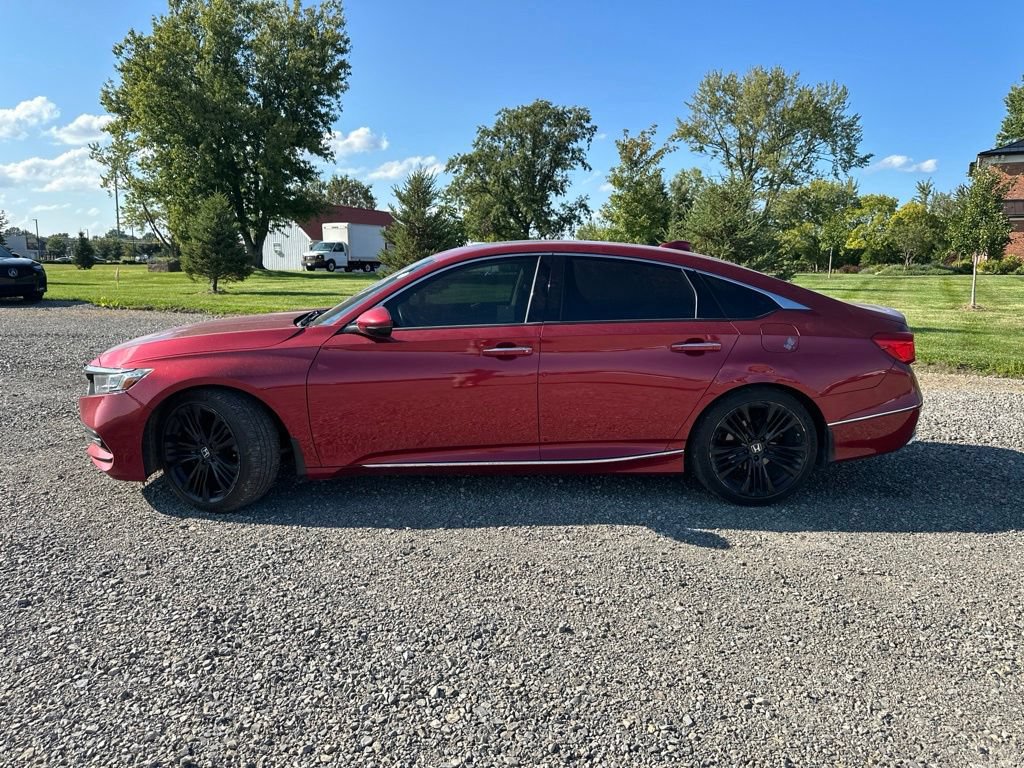 Used 2018 Honda Accord Touring image 8