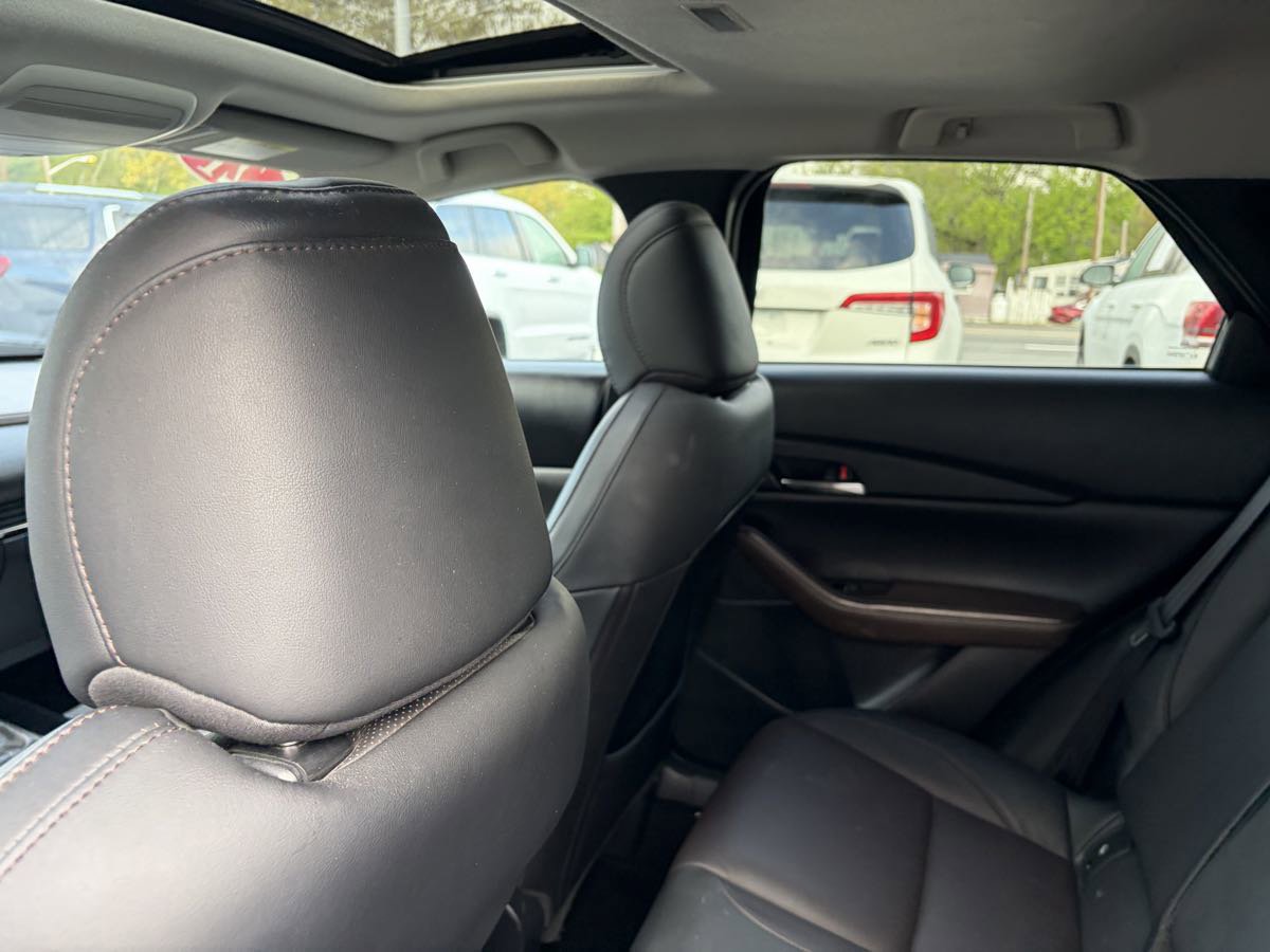 Used 2021 MAZDA CX-30 AWD 2.5 S w/ Premium Package image 21