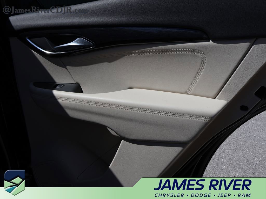 Used 2023 Buick Envision Essence AWD/4WD image 11