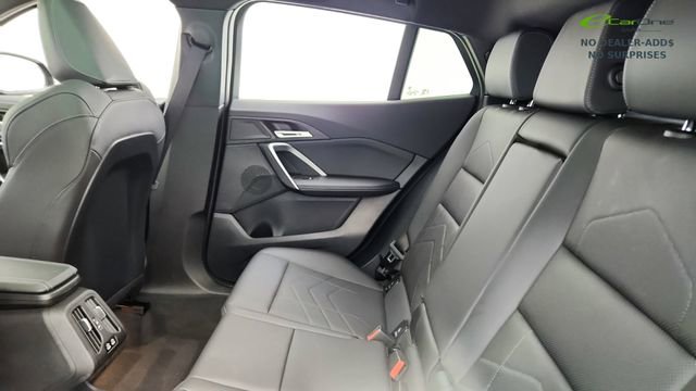 Used 2025 BMW X2 xDrive28i image 28