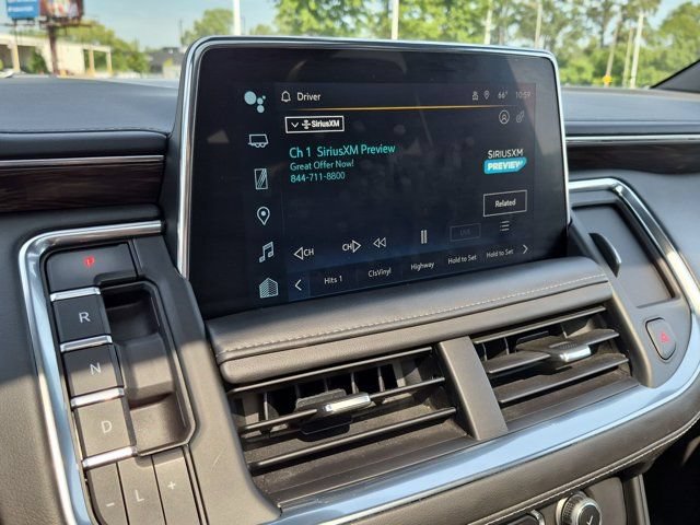 Used 2023 Chevrolet Tahoe Z71 w/ Luxury Package AWD/4WD image 12