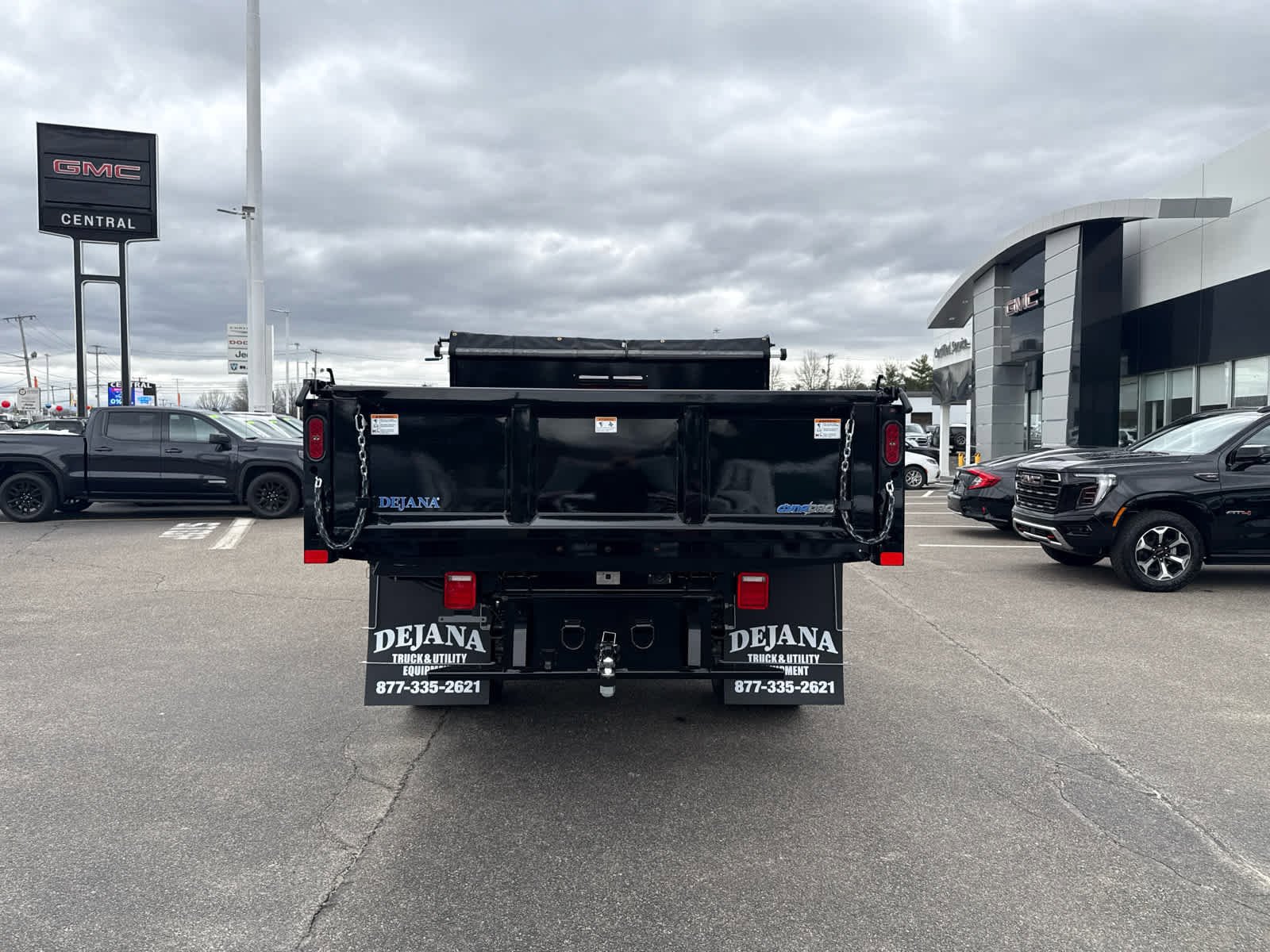 New 2026 GMC Sierra 3500 SLE w/ SLE Convenience Package AWD/4WD image 4