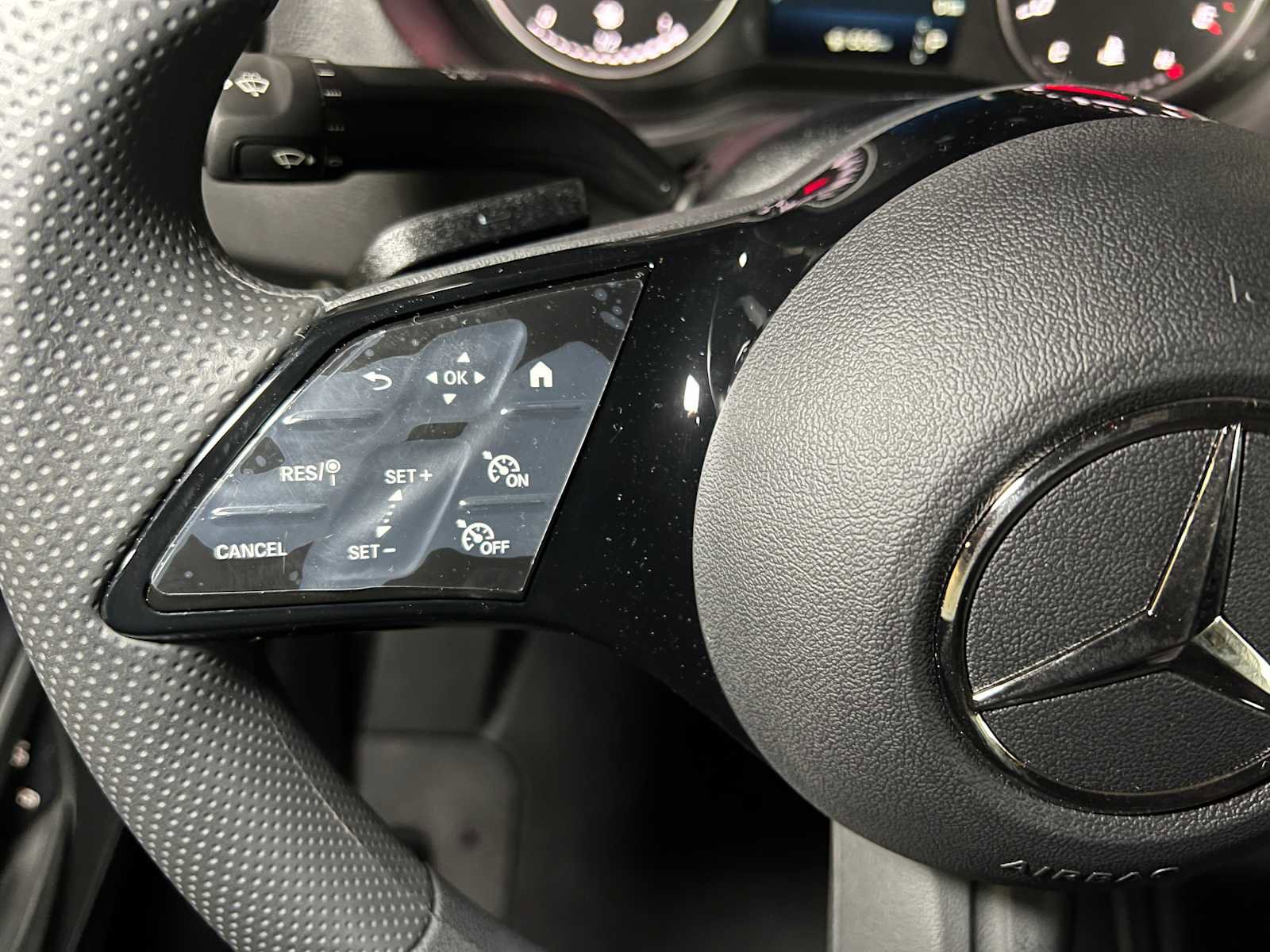 Used 2025 Mercedes-Benz Sprinter 2500 image 26