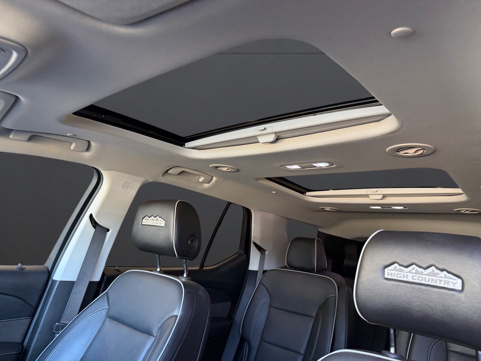 Used 2020 Chevrolet Traverse High Country AWD/4WD image 22