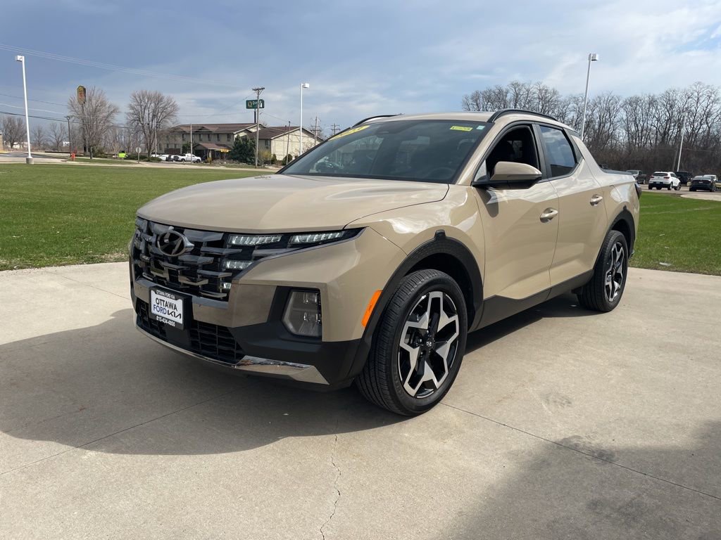 Used 2023 Hyundai Santa Cruz Limited image 2