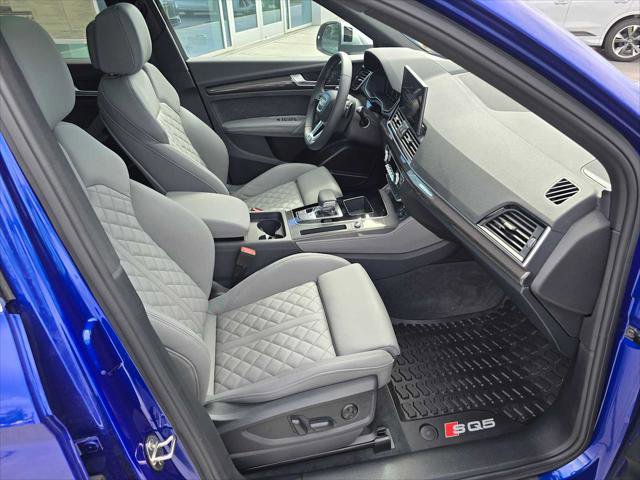 New 2025 Audi SQ5 Prestige image 10